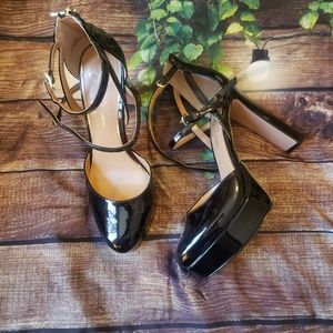 Jessica Simpson heels